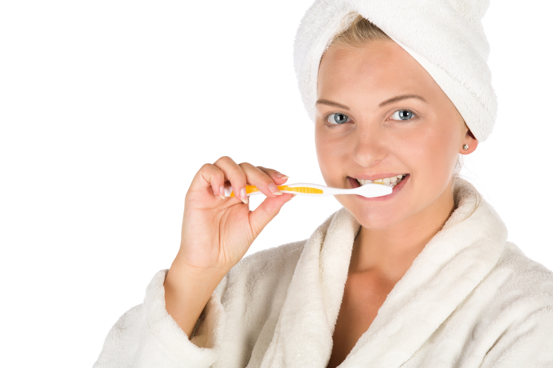 brushing teeth Best Rancho Cucamonga Dentist