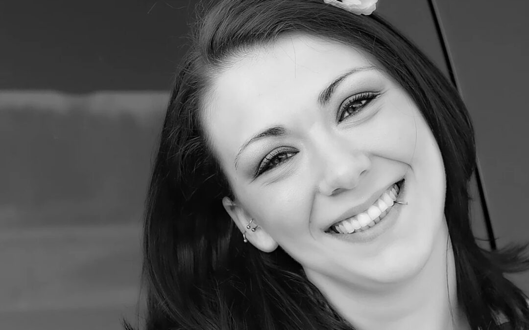 Crucial Tips On Whitening Or Replacing Your Veneers