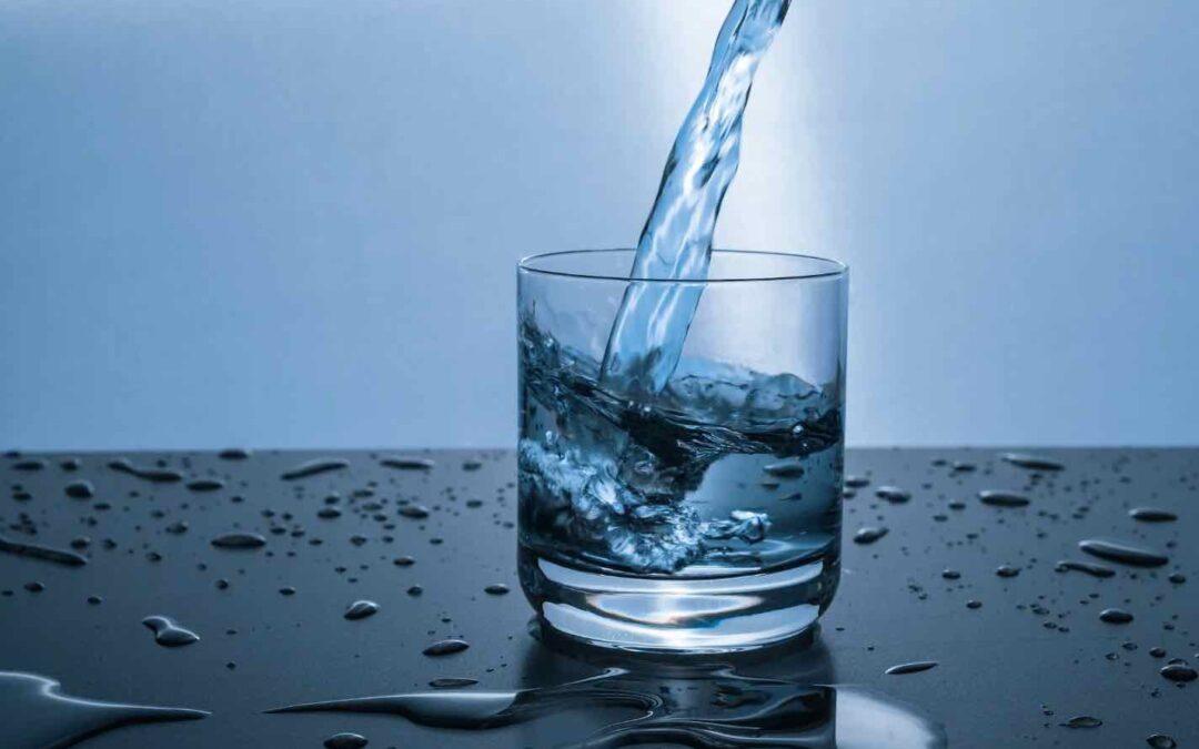 Learn How Drinking Water Can Help With Your Dental Health