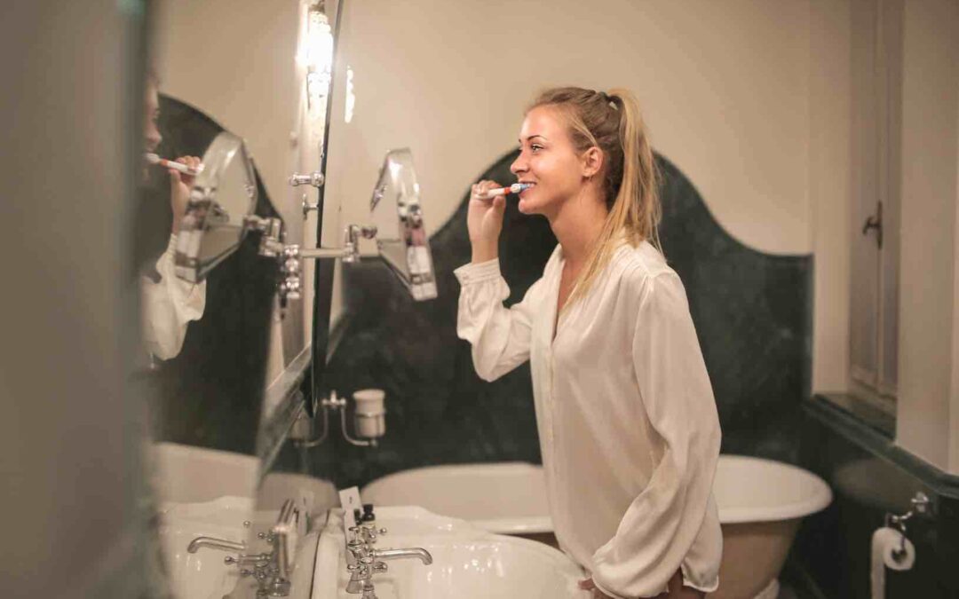 Learn How To Floss Your Teeth With Braces